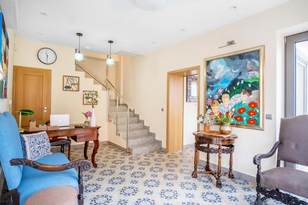Kiss-Henezi Guest House ケストヘイ エクステリア 写真
